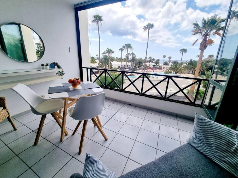 Appartement Luxury Ocean View Playa Roca à Costa Teguise Extérieur photo