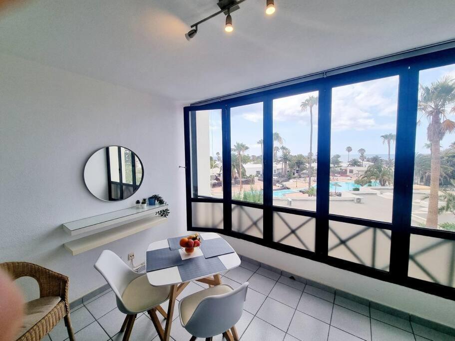 Appartement Luxury Ocean View Playa Roca à Costa Teguise Extérieur photo