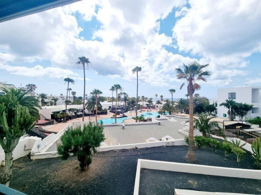 Appartement Luxury Ocean View Playa Roca à Costa Teguise Extérieur photo