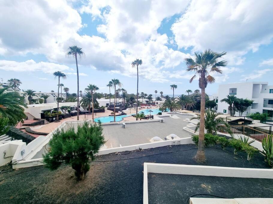 Appartement Luxury Ocean View Playa Roca à Costa Teguise Extérieur photo