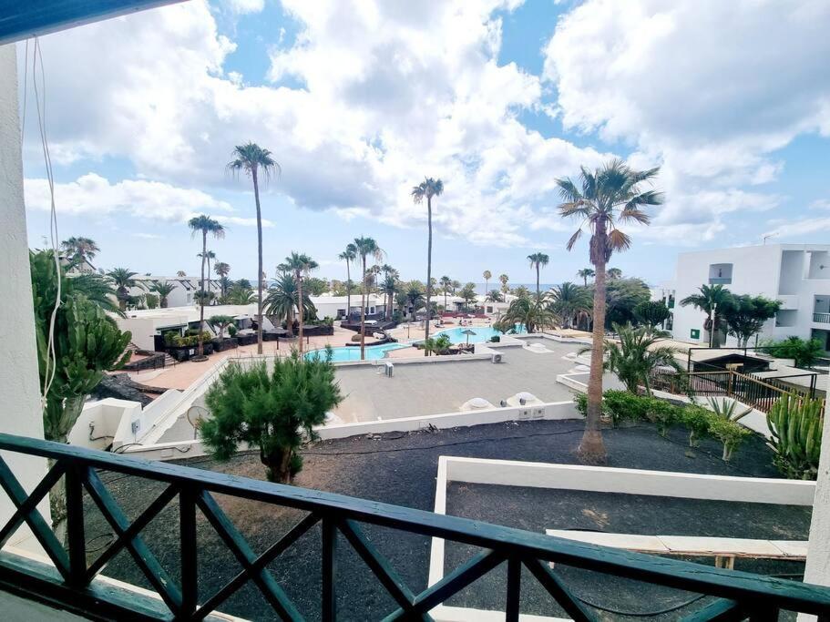 Appartement Luxury Ocean View Playa Roca à Costa Teguise Extérieur photo