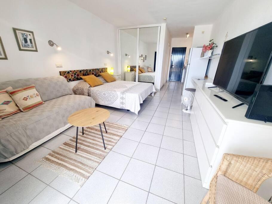 Appartement Luxury Ocean View Playa Roca à Costa Teguise Extérieur photo