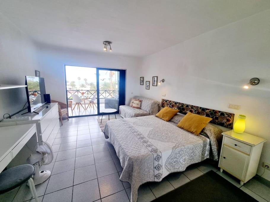 Appartement Luxury Ocean View Playa Roca à Costa Teguise Extérieur photo